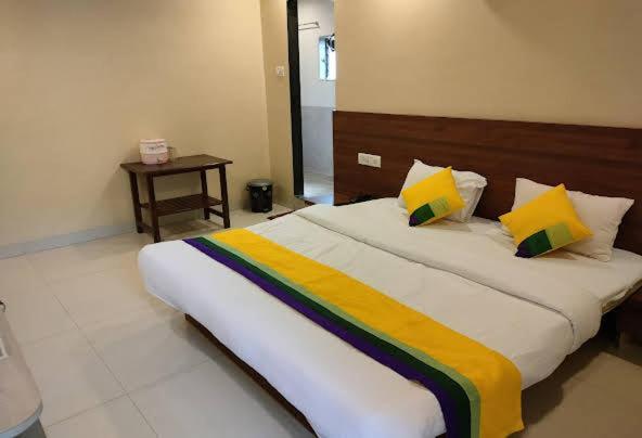 Hotel President House มาเทรัน ภายนอก รูปภาพ