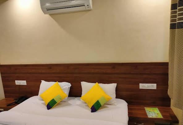 Hotel President House มาเทรัน ภายนอก รูปภาพ